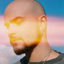 Schuster, Creador de contenidos